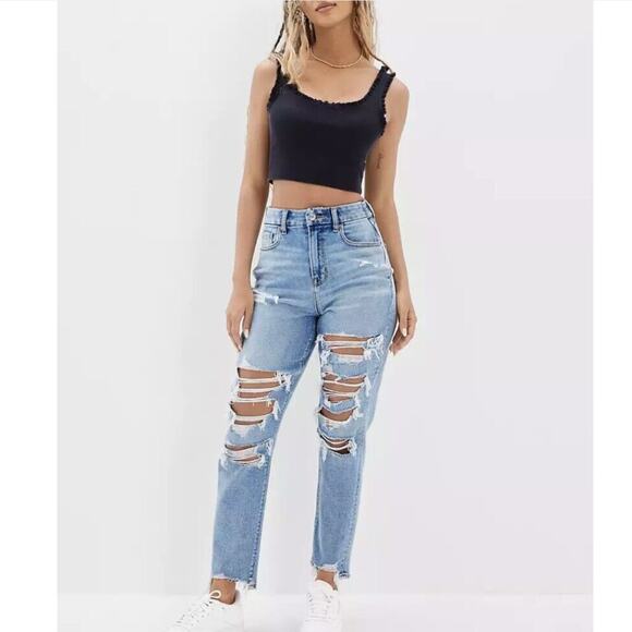 AMERICAN EAGLE Women's Size 6 CURVY MOM Jean Distressed Jeans Grungy High Rise - Picture 2 of 14